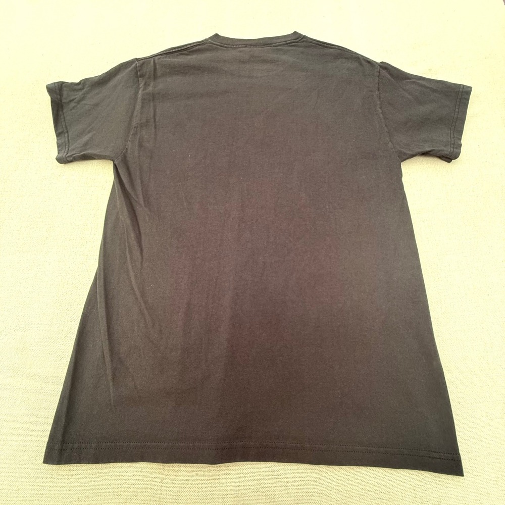 Vintage 2009 Johnny Cash Zion Middle Finger Graphic T-Shirt Black Mens M - Picture 4 of 4